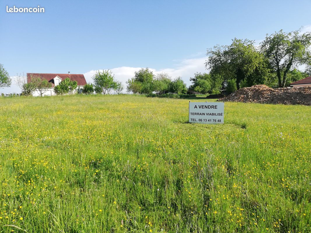Vente Terrain viabilisé · à Dampierre-sur-Salon · 45 000 €