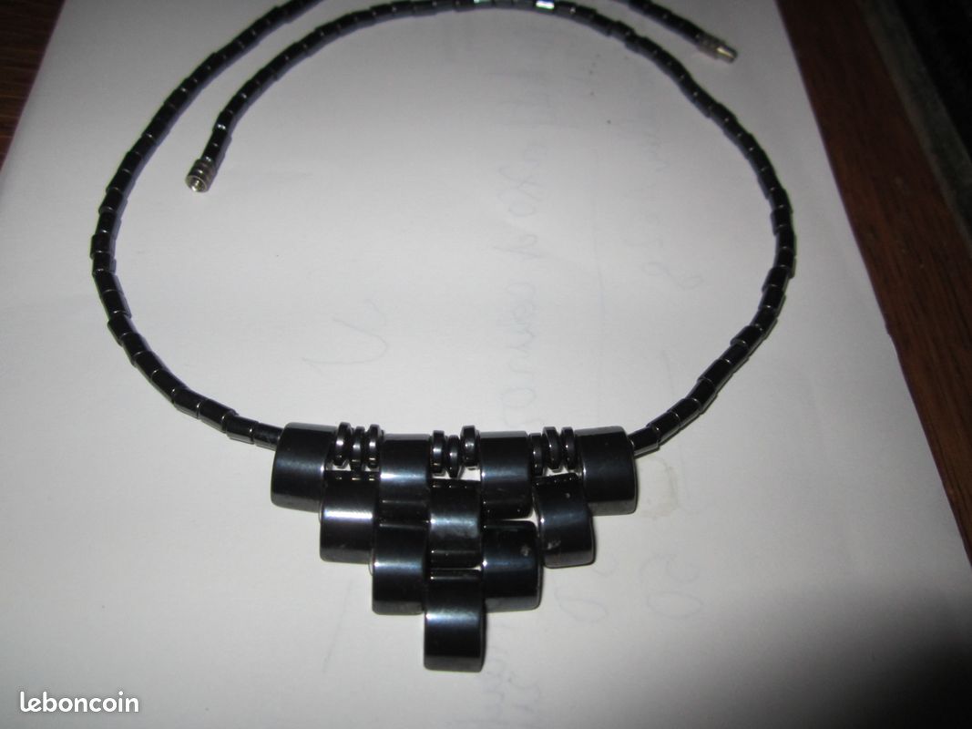 Beau collier en hématite (image 2)