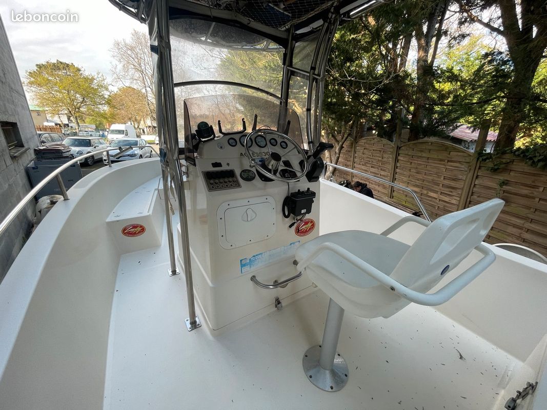 Open Arc Eyre 585 (image 4)