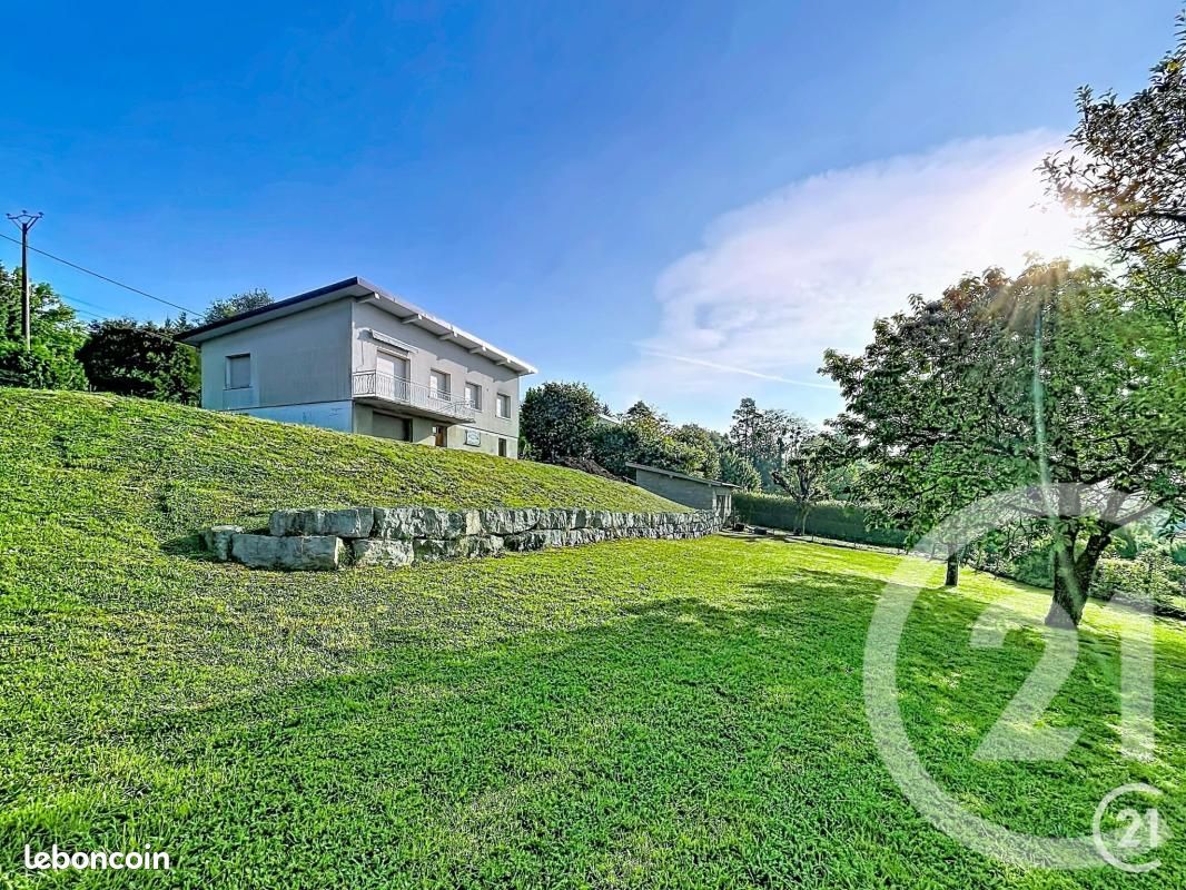 Maison 5 pièces 99 m² · à Saint-Maurice-Colombier · 99 m² · 174 000 €