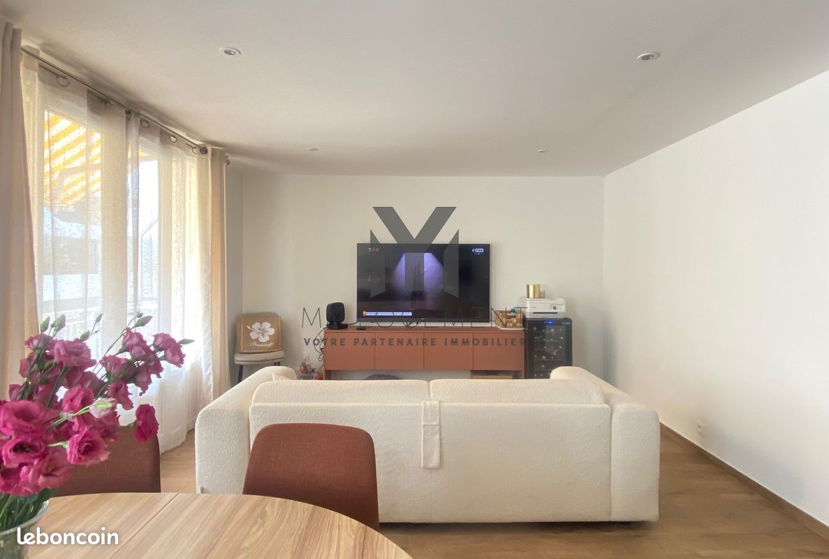 Appartement 2 pièces 47 m² · à Bandol · 47 m² · 293 000 €