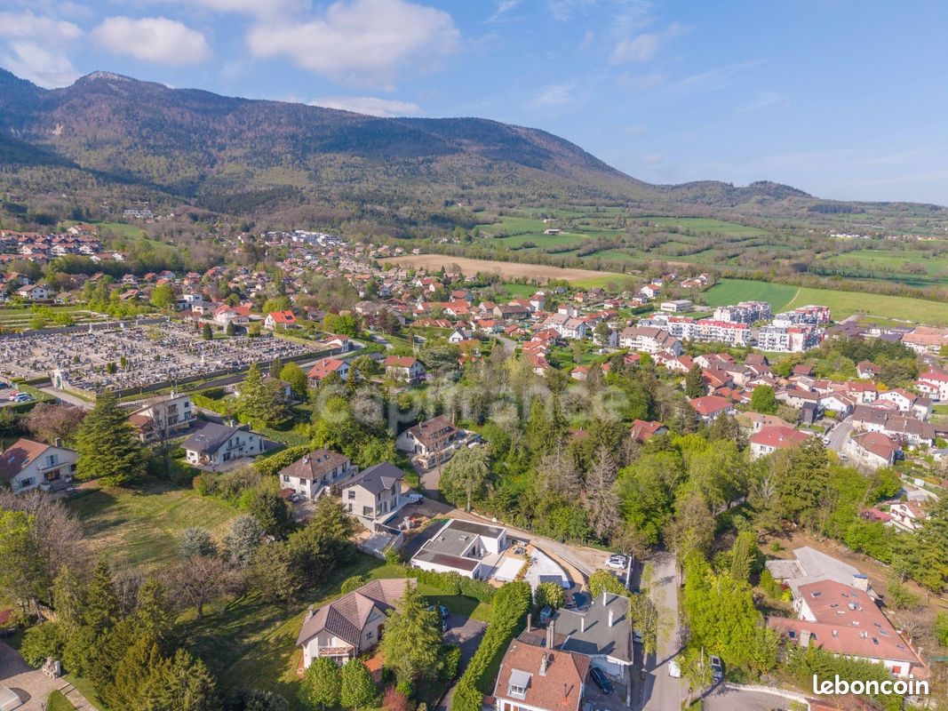 Maison 6 pièces 154 m² · à Gex · 154 m² · 680 000 €