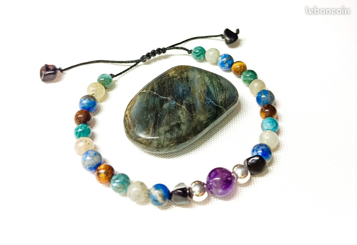 Bracelet en pierres naturelles (image 1)