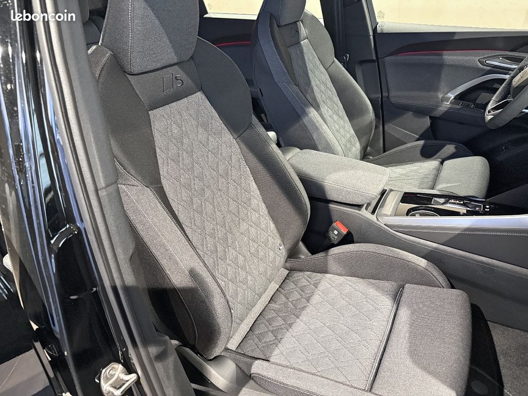 AUDI Q5 e-hybrid 299 ch S tronic 7 Quattro S line (image 18)