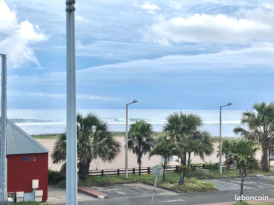 Location appartement Saint Pierre (image 2)