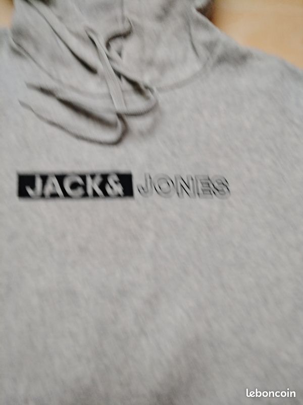 Sweat à capuche (image 1)