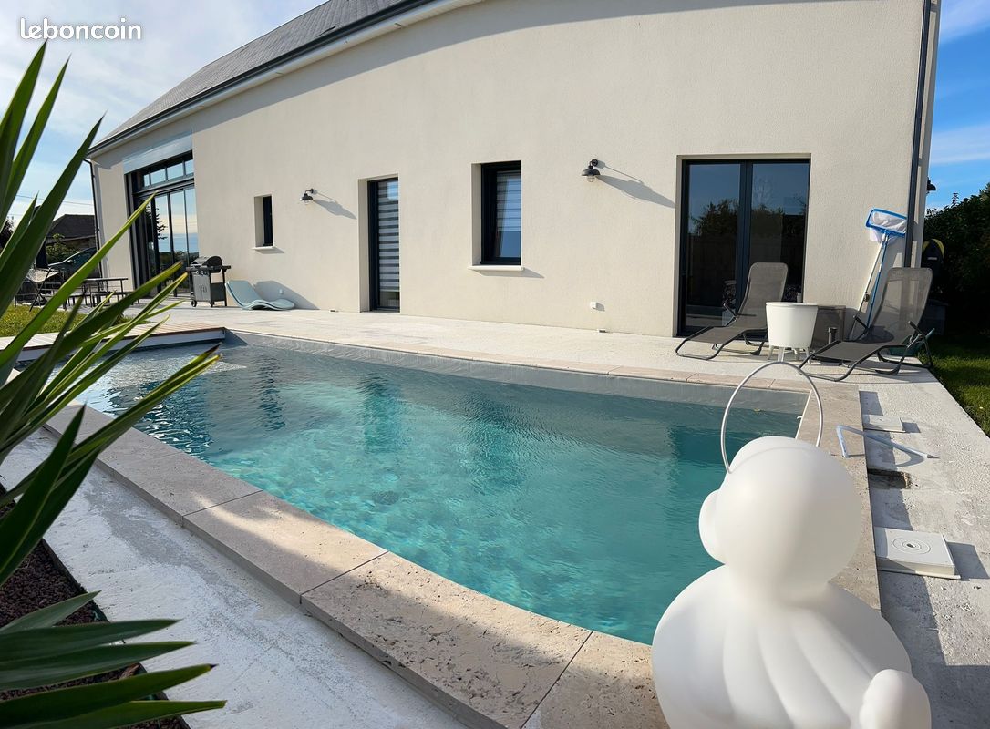 Maison 6 pièces 148 m² · à Savigné-sur-Lathan · 148 m² · 350 000 €