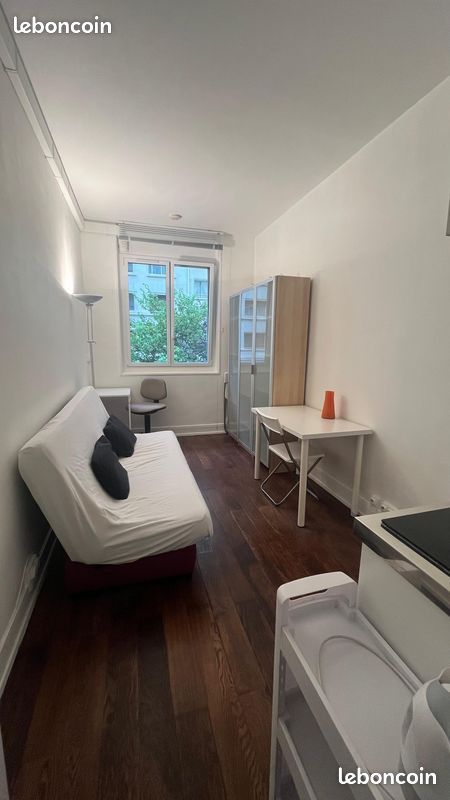 Appartement 1 pièce 13 m² · à Paris · 13 m² · 680 €/mois