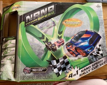 Circuit Nano Speed + 4 Véhicules - Jeux & Jouets