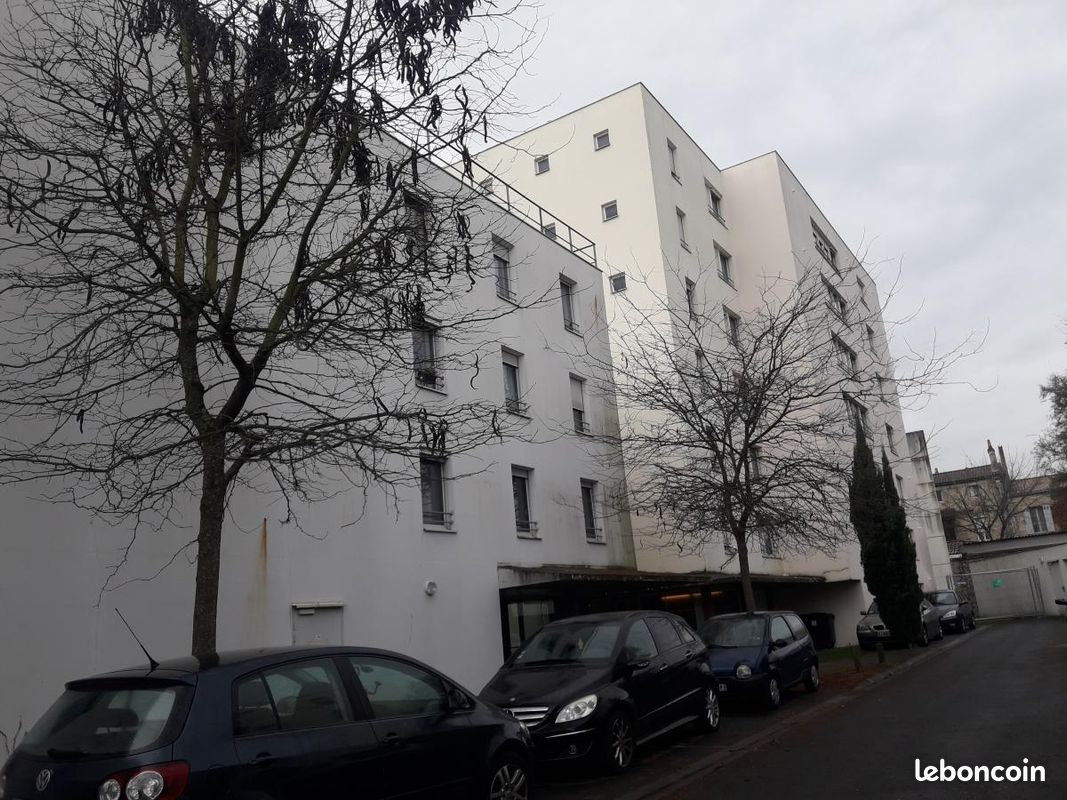 Appartement 4 pièces 92 m² · à Bordeaux · 92 m² · 1 072 €/mois