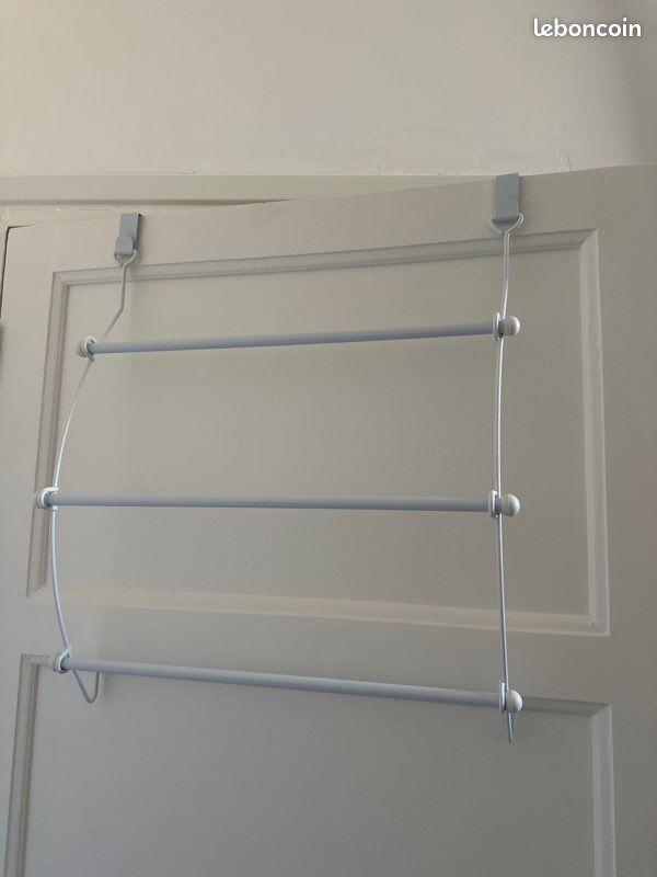 Organiseur de porte / Porte-serviettes 3 barres (image 1)