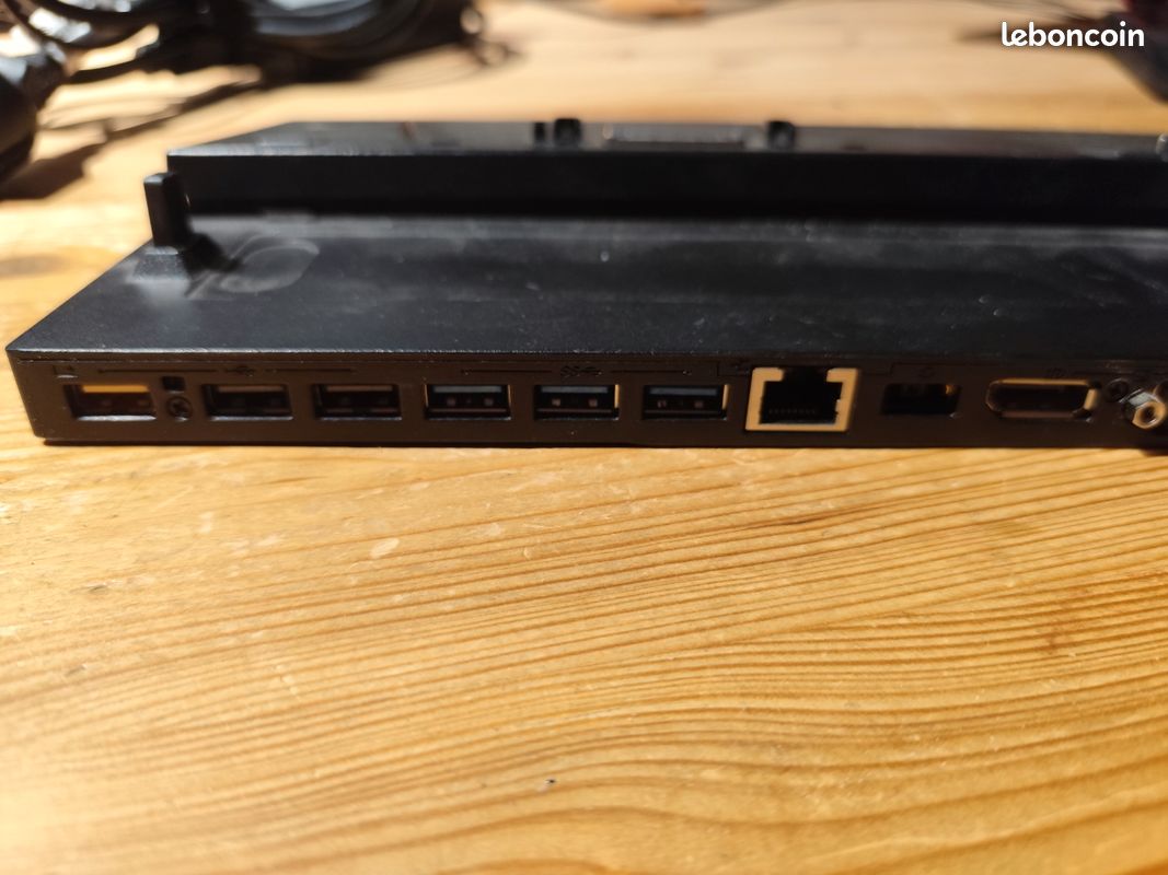 ThinkPad Pro Dock – Station d’accueil Lenovo avec alimentation – Très bon état (image 4)