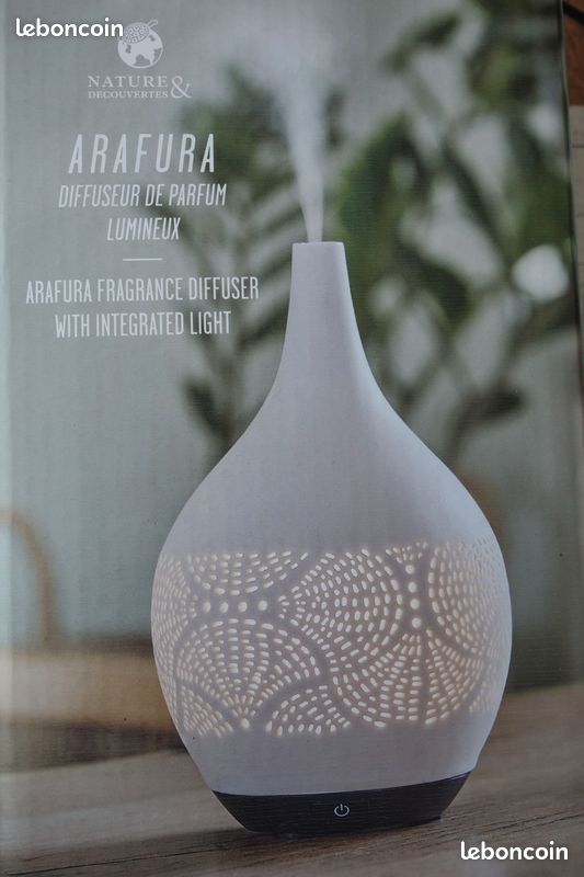 Diffuseur de parfum électrique lumineux Arafura Nature et découvertes - Neuf (image 2)