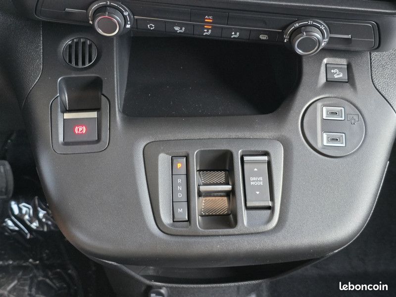 Peugeot PARTNER XL DIESEL 130CH Automatique 2pl Pack chantier (image 13)