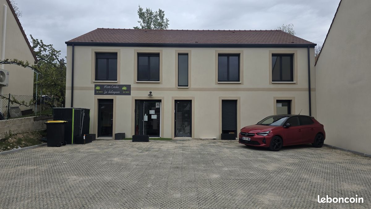 Appartement 3 pièces 54 m² · à Forges-les-Bains · 54 m² · 1 050 €/mois