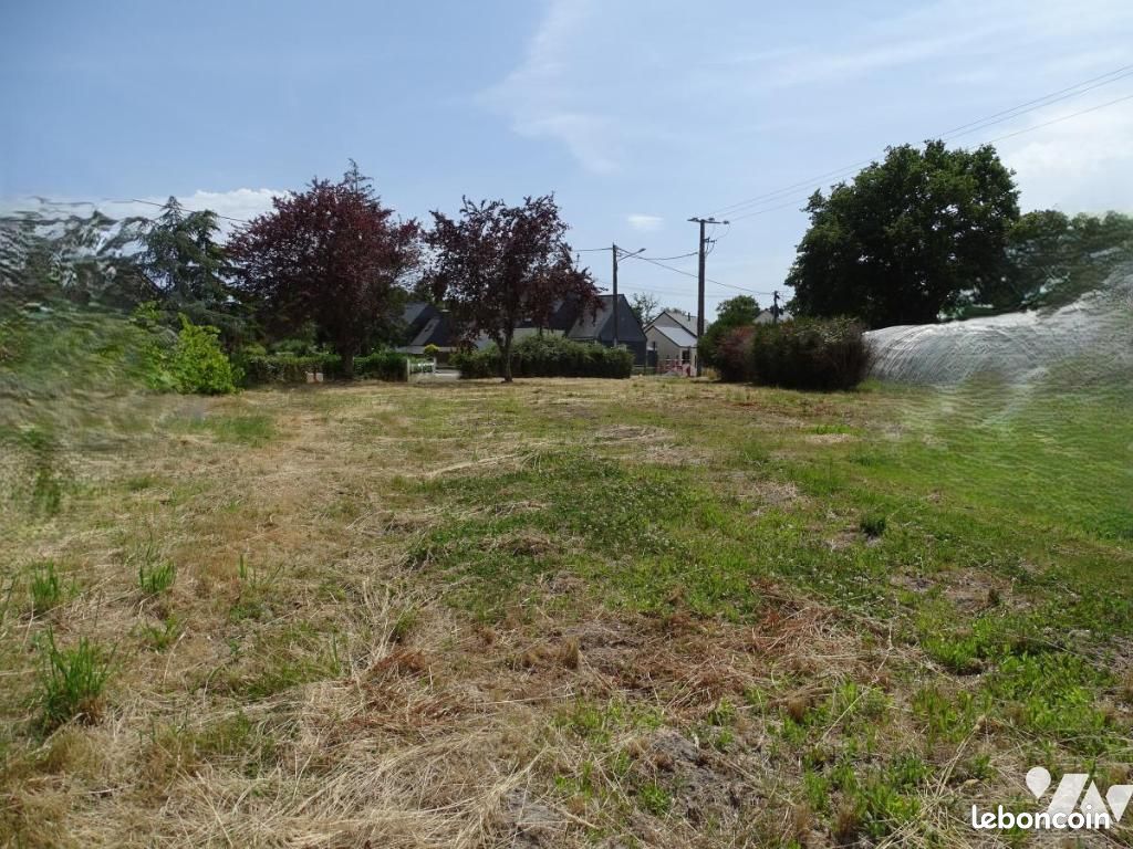 Terrain 713 m² · à Crossac · 713 m² · 74 300 €