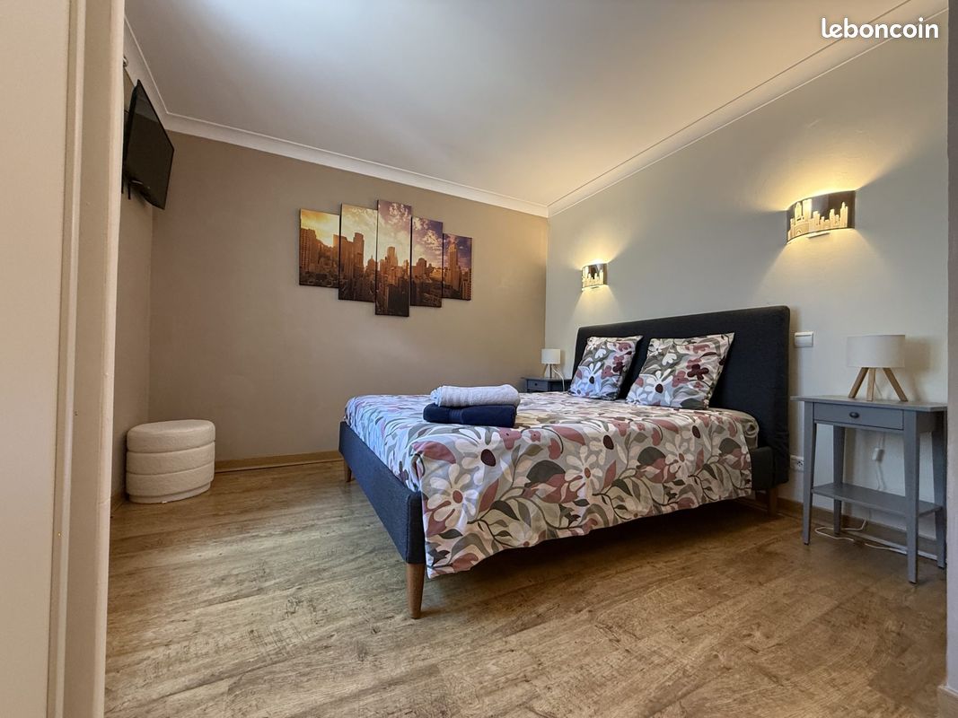 Villa 7 pièces 220 m² (image 14)