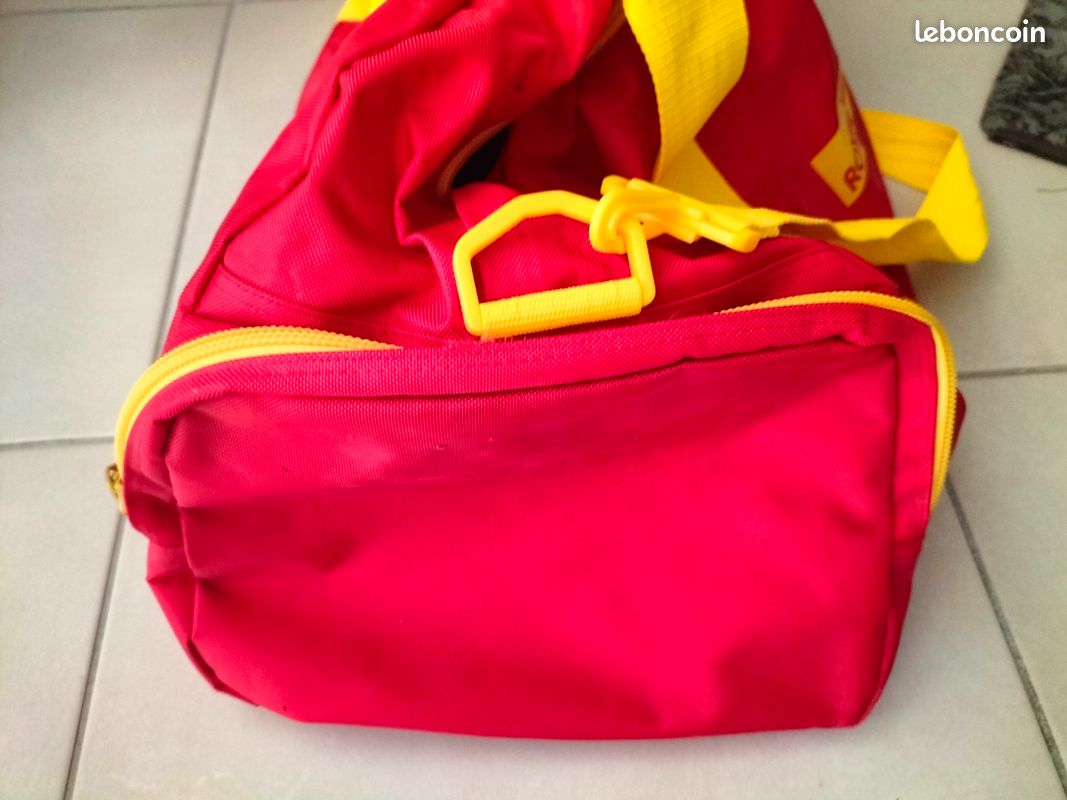 Sac neuf rouge jaune (image 3)