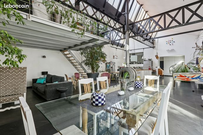 Maison 6 pièces 212 m² — 11