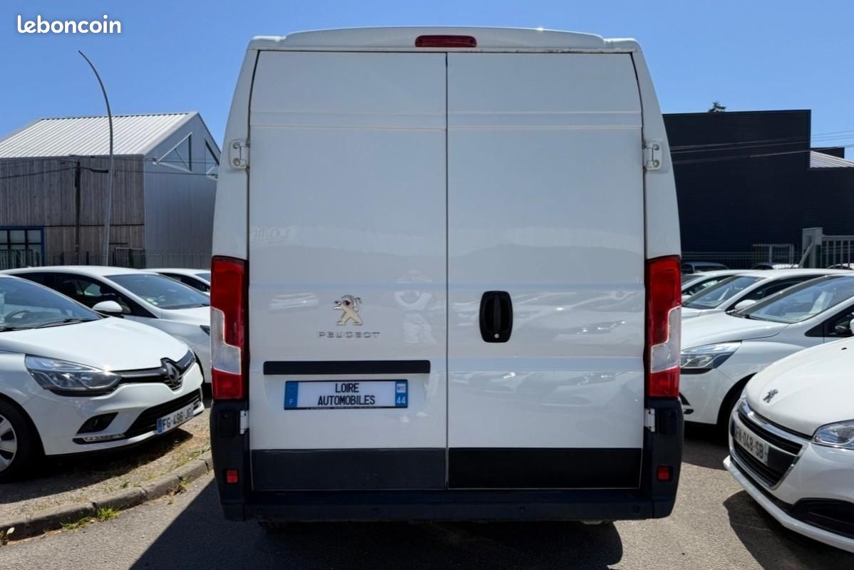 Peugeot Boxer FOURGON TOLE335 L2H2 bluehdi 120 PRO*2021* TVA RECUPERABLE (image 18)
