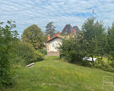 Appartement 495 000 € - 232 m²
