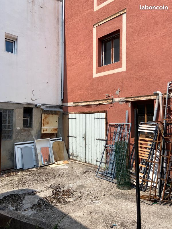 Maison 12 pièces 300 m² · à Mulhouse · 300 m² · 215 000 €