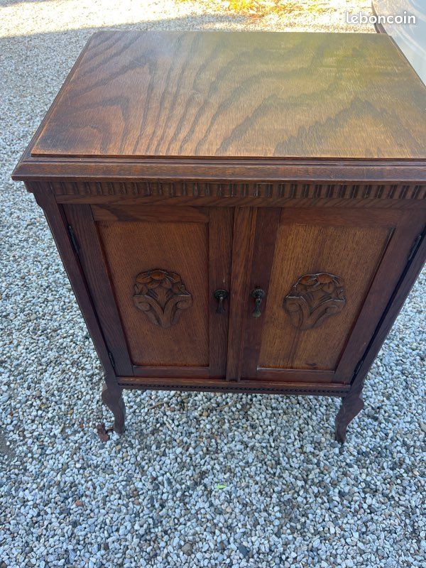 Petit meuble d’appoint - 1 porte à refiler (image 1)