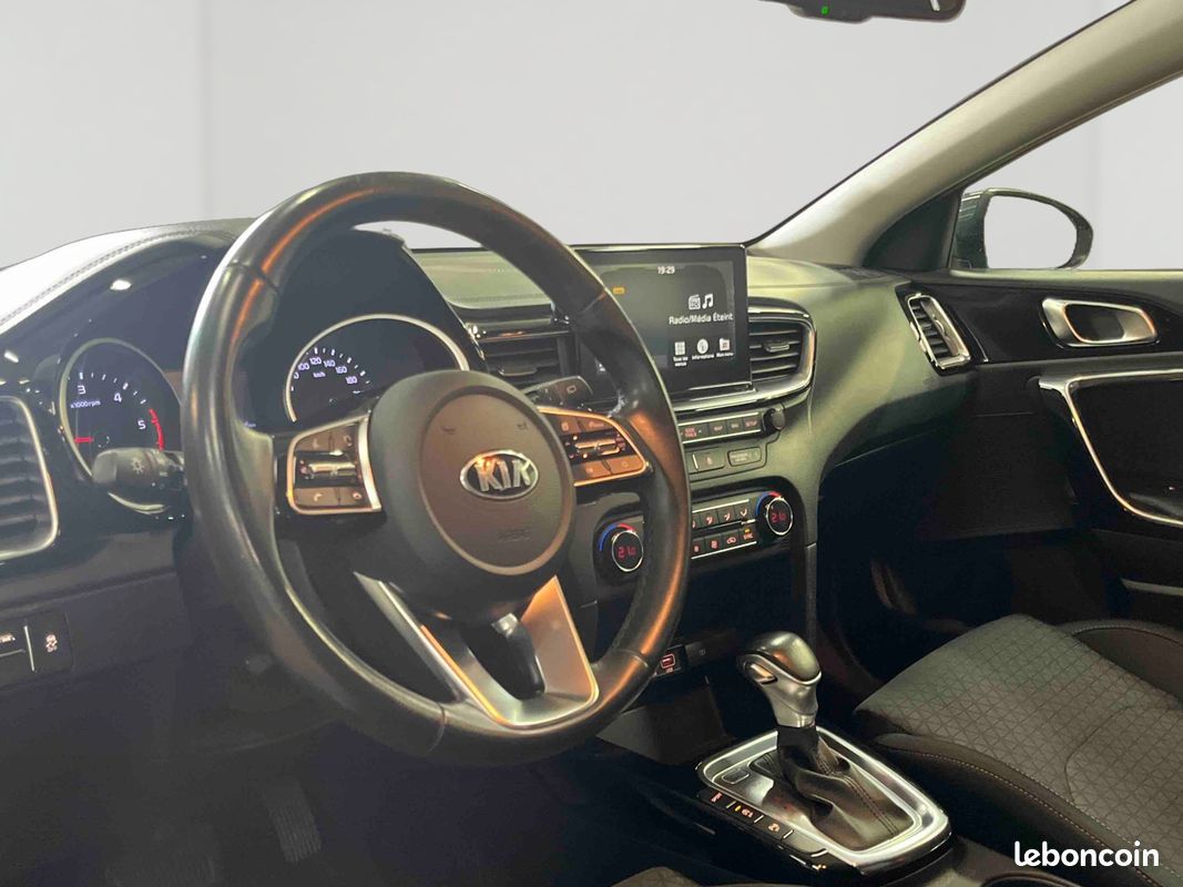 KIA CEED 1.6 CRDi 115 ch ISG DCT7 Active (image 27)