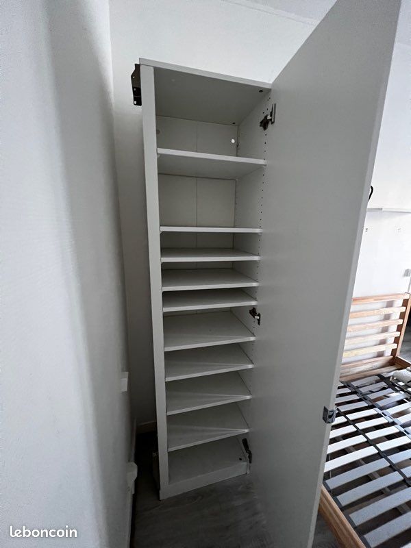 Armoire angle PAX IKEA avec 9 tablettes, 53x35x201 (image 1)