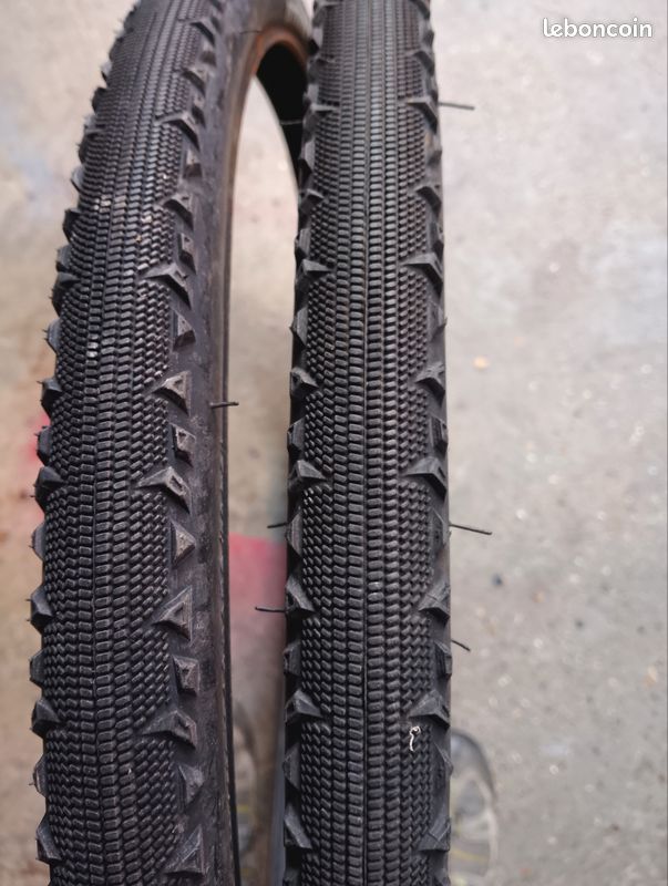 Pneus trekking 700x 38 (image 2)