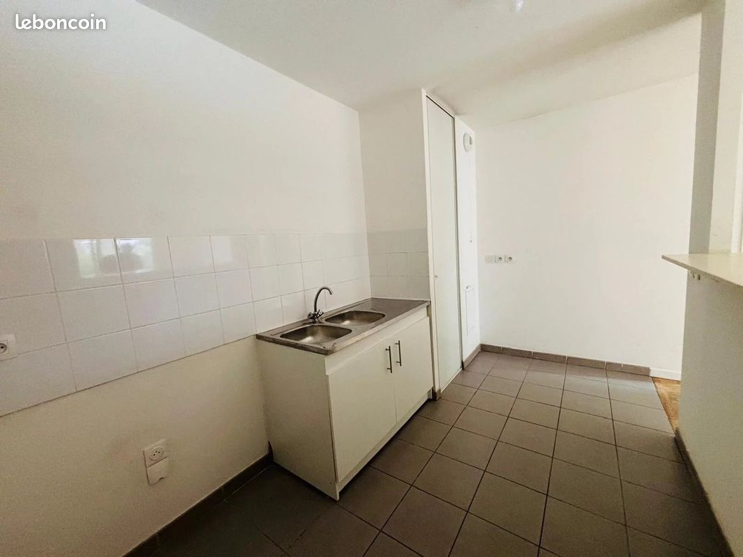 Appartement a louer asnieres-sur-seine - 3 pièce(s) - 65 m2 - Surfyn