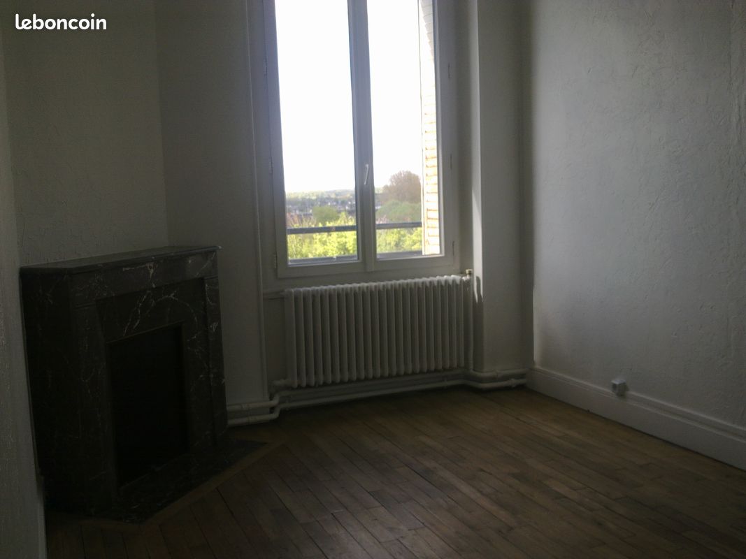 Appartement 2 pièces 50 m² · à Vierzon · 50 m² · 320 €/mois