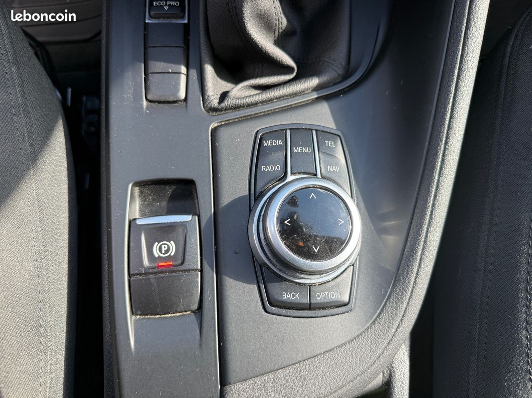 BMW X1 F48 xDrive 18d 150 ch BVA8 Lounge (image 18)