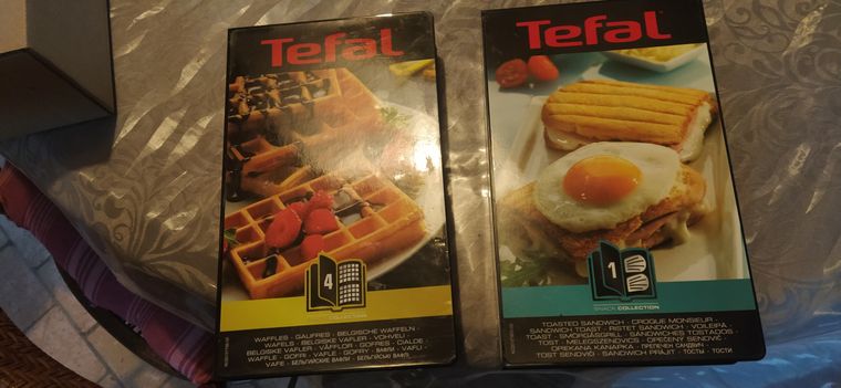 Lot Tefal snack collection ( 2 plaques gaufres et 2 plaques croques  Monsieur)