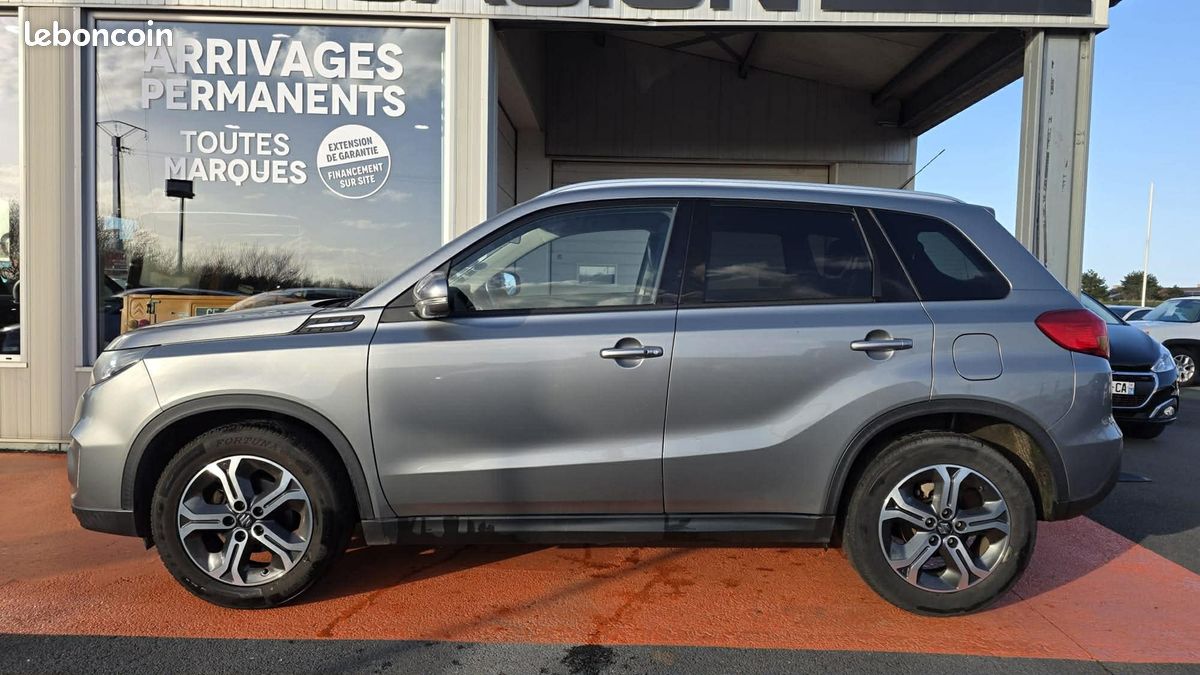 Suzuki VITARA 1.6 VVT PACK AUTO (image 13)
