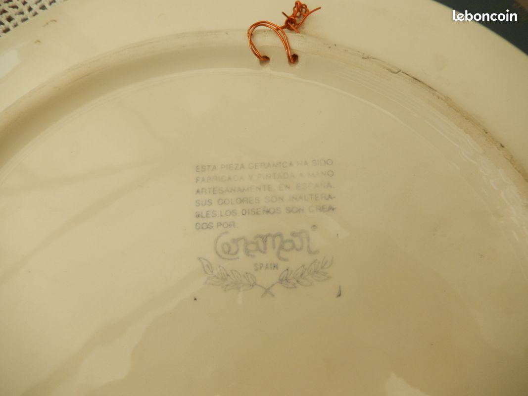 Dessous De Plat Ancien En Fonte Peinte – Déco Vintage Fleurs Et Papillon, Fait Main