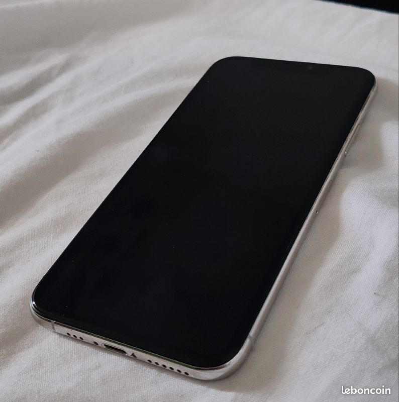 Iphone XS (image 2)