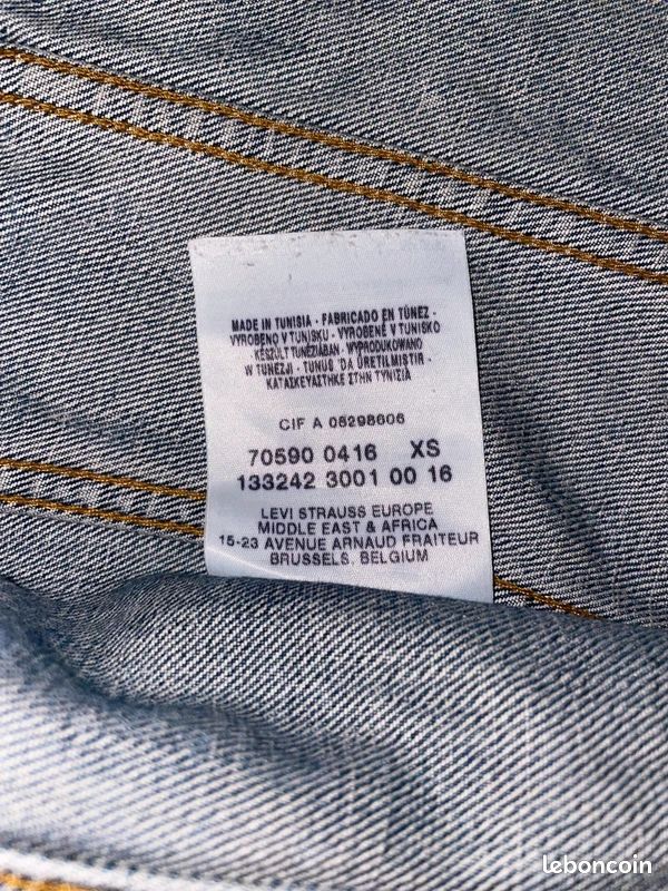 Veste en jean Levi's Trucker – Noir – Taille XS – État Impeccable (image 3)
