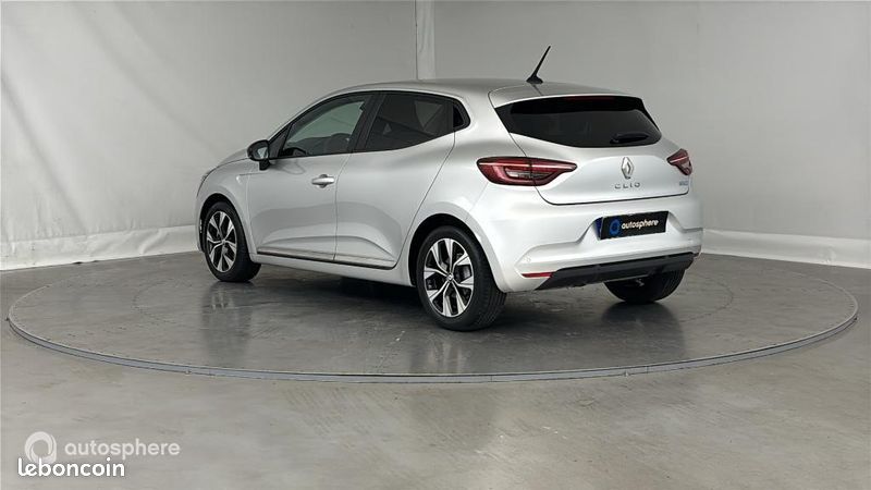 Renault Clio 1.6 E-Tech hybride 145ch Evolution (image 8)