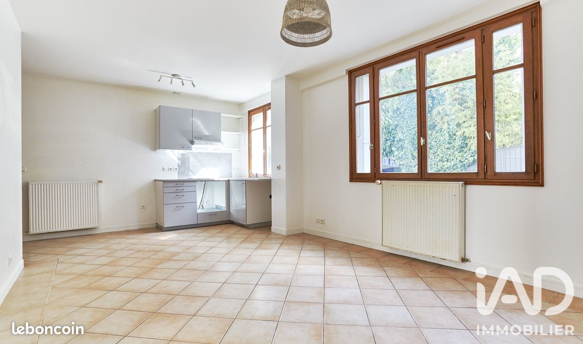 Appartement 2 pièces 47 m² · à Colombes · 47 m² · 249 000 €