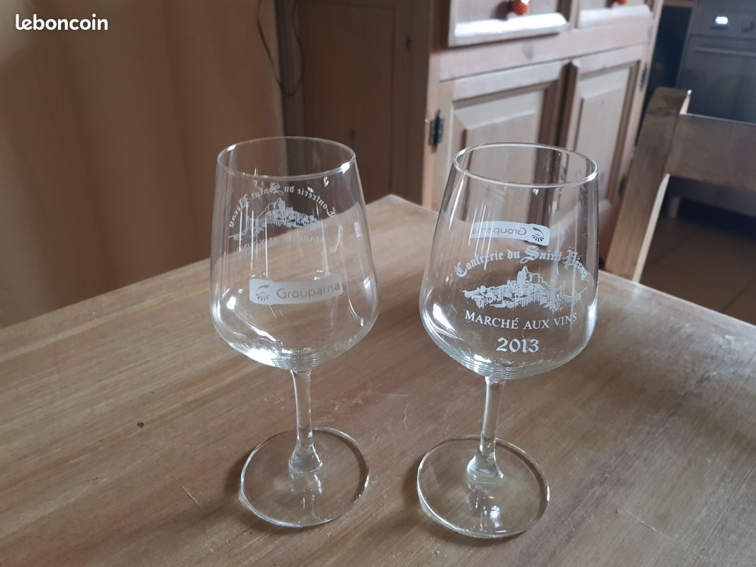 11 verres à vin 29cl confrérie du Saint Péray (image 4)