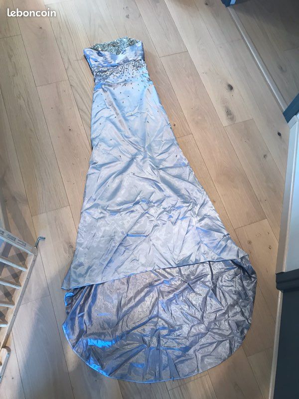 Robe de soirée (image 1)