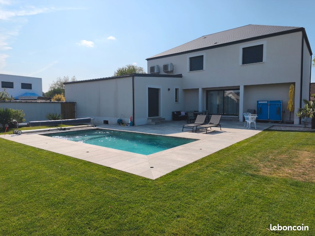 Maison 9 pièces 180 m² · à Saint-Pryvé-Saint-Mesmin · 180 m² · 522 000 €