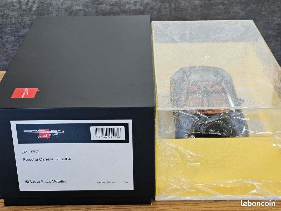Porsche Carrera GT Noir 1/18 – Miniature Résine Make-Up Eidolon EML070E