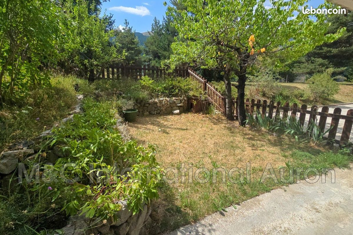 Appartement 2 pièces 52 m² · à Saint-Étienne-de-Tinée · 52 m² · 315 000 €
