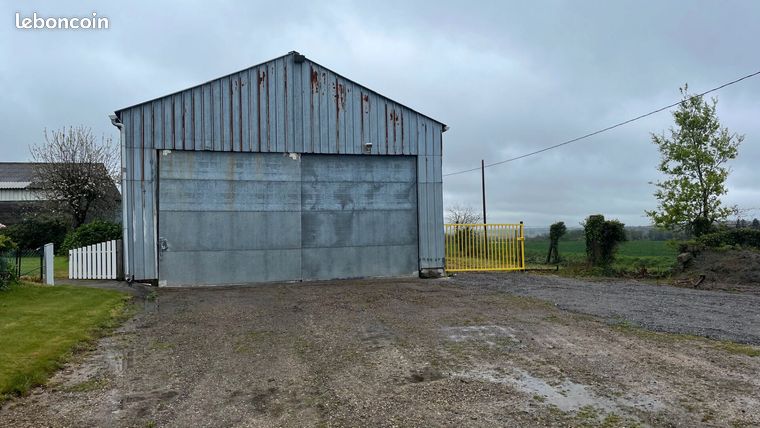 Terrain 13000 m² BRIEC