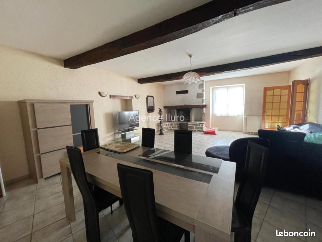 Maison 4 pièces 191 m² · à Oloron-Sainte-Marie · 191 m² · 152 000 €