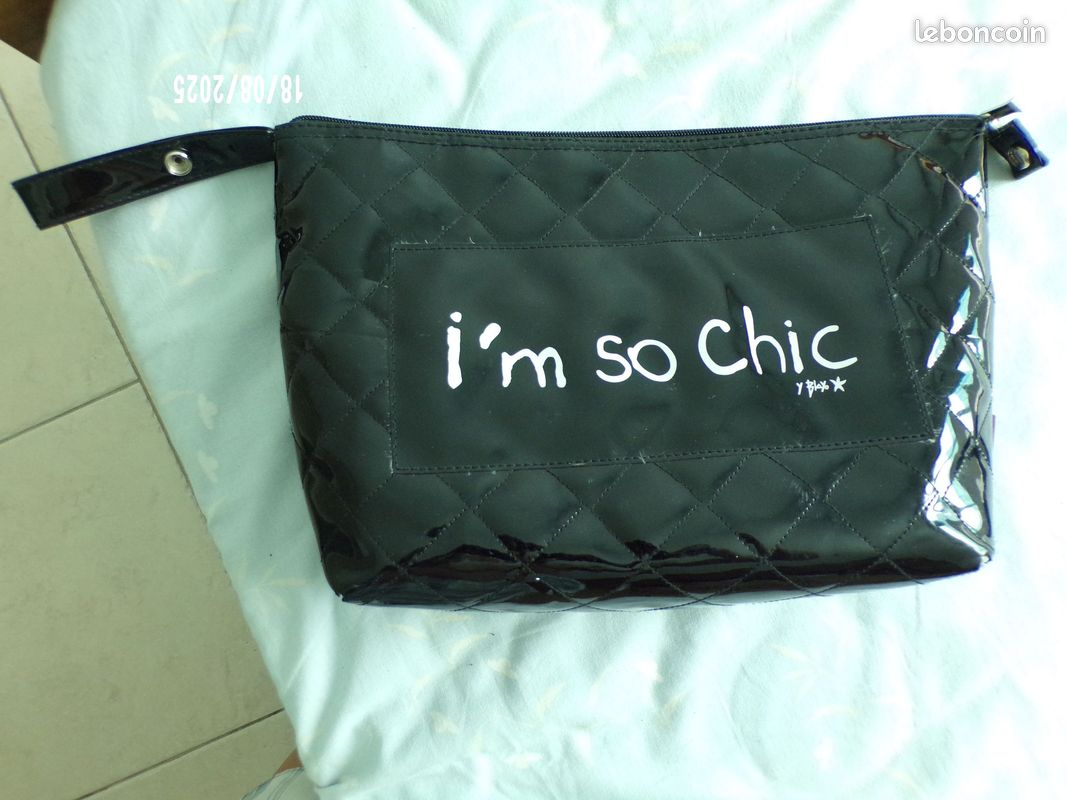 Pochette voyage femme (93) (image 1)