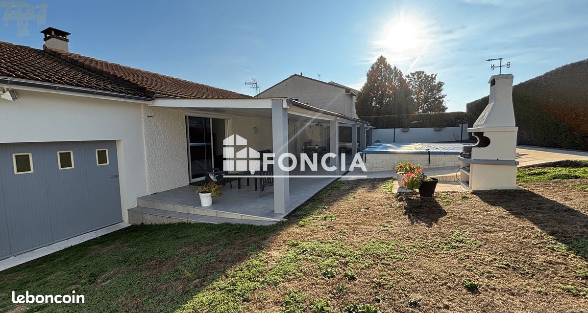 Maison 4 pièces 110 m² · à Parthenay · 110 m² · 170 000 €