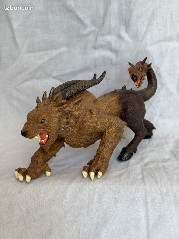 Lot de figurines Papo de chimère, rhinocéros guerrier et cerbère (image 5)